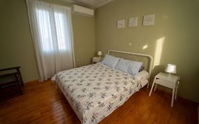 Lazarus Private House